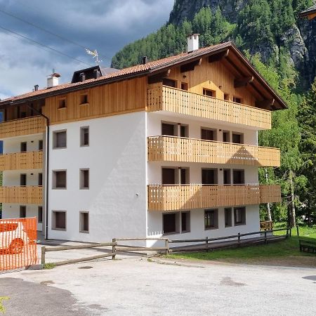 Ferienwohnung Stella Alpina Campitello di Fassa Exterior foto