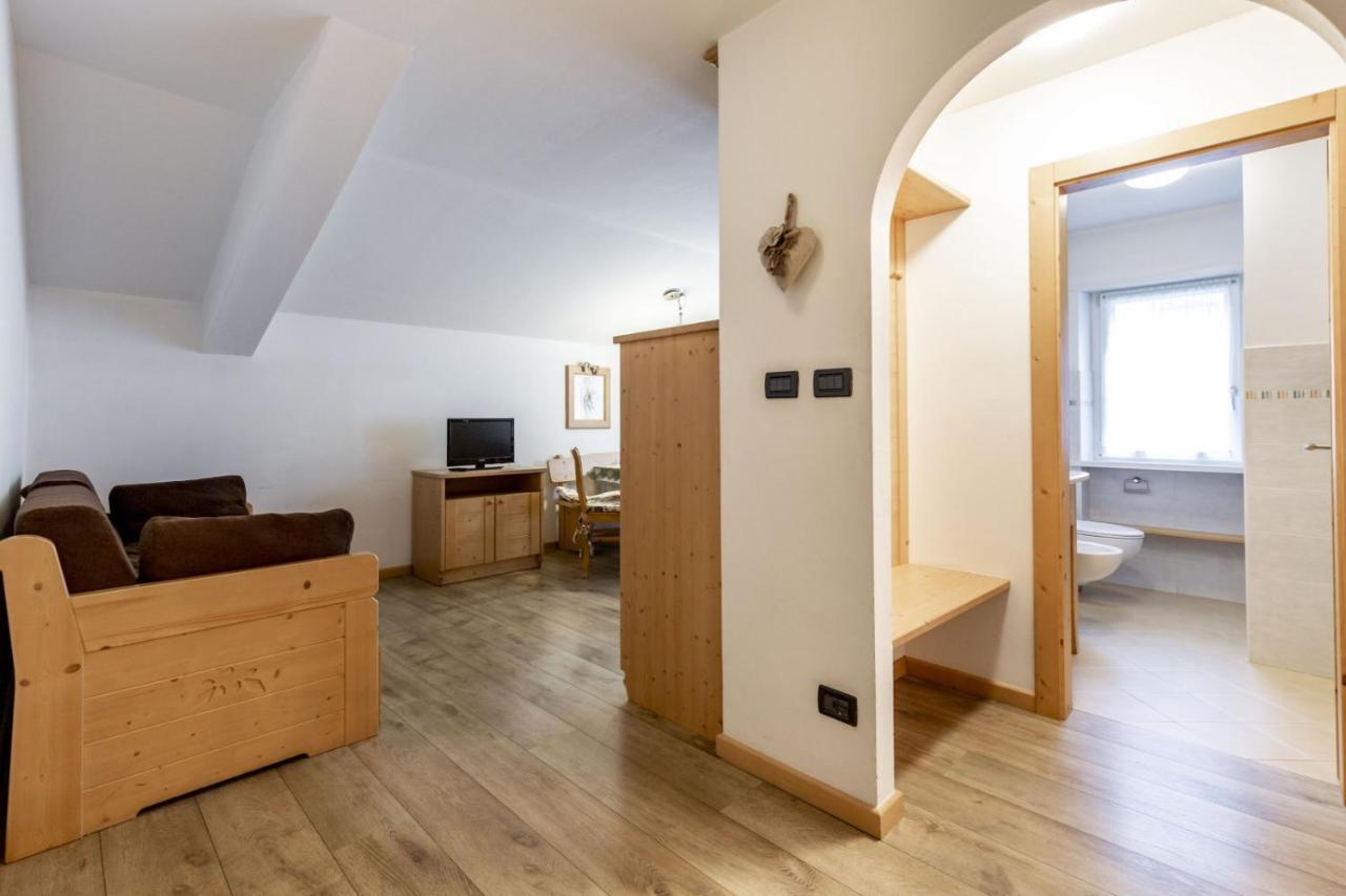 Ferienwohnung Stella Alpina Campitello di Fassa Exterior foto