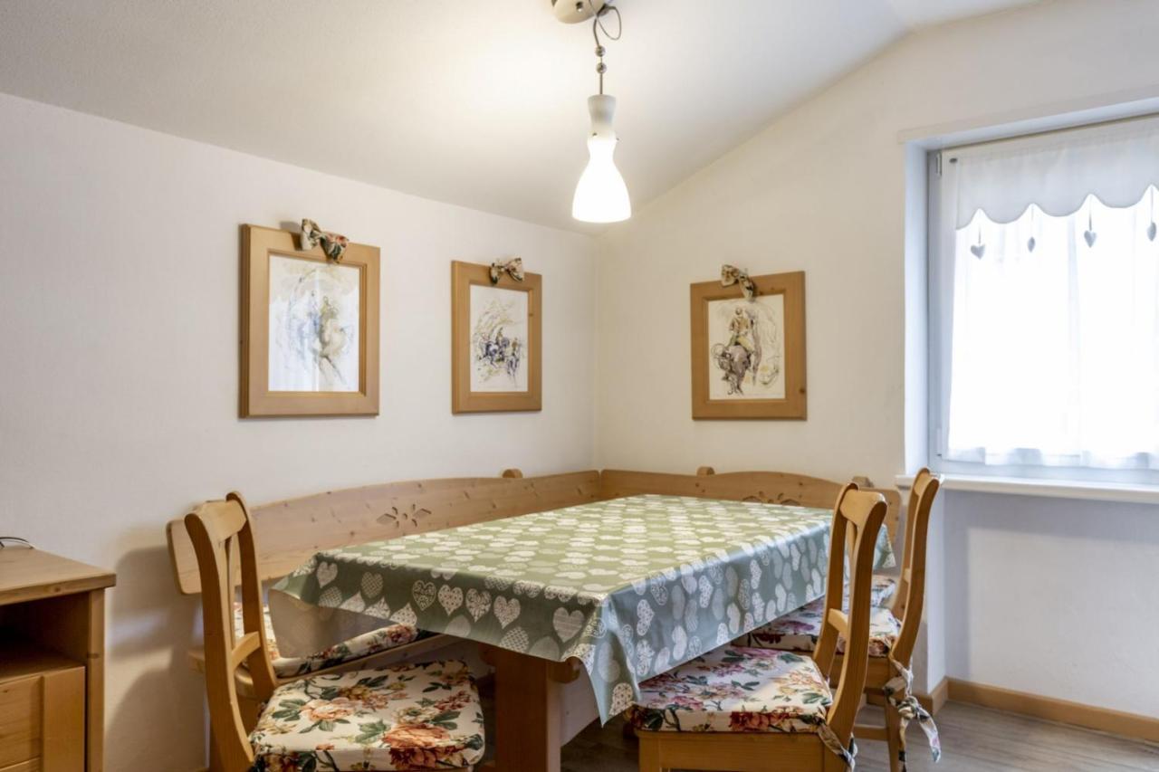 Ferienwohnung Stella Alpina Campitello di Fassa Exterior foto