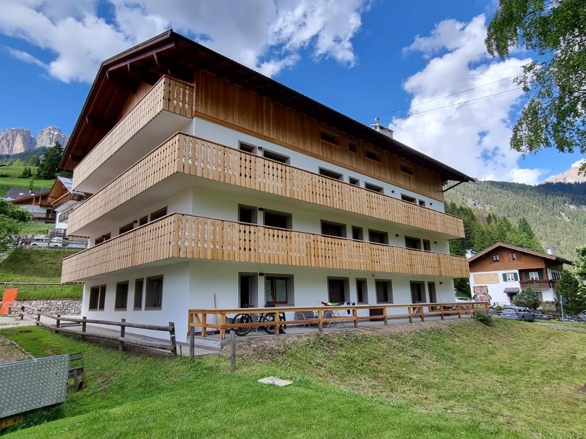 Ferienwohnung Stella Alpina Campitello di Fassa Exterior foto