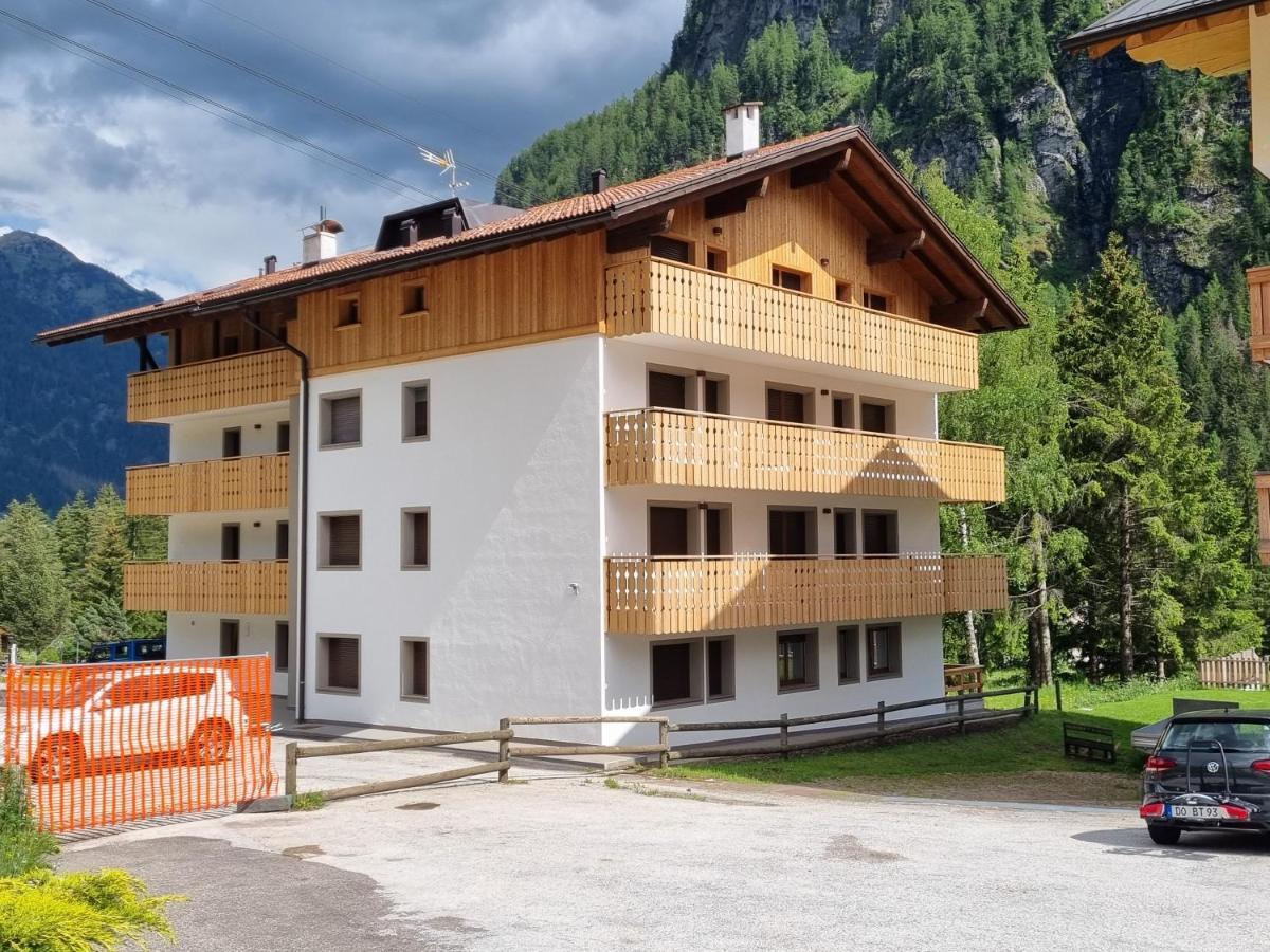 Ferienwohnung Stella Alpina Campitello di Fassa Exterior foto