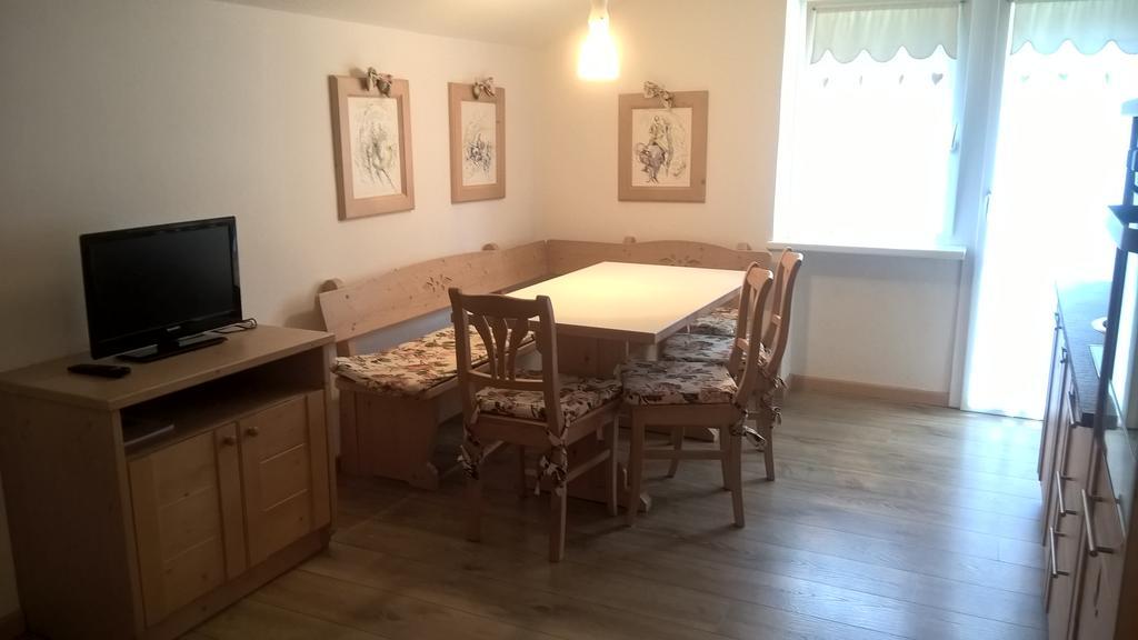 Ferienwohnung Stella Alpina Campitello di Fassa Exterior foto